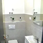 Marebella Apartamento Lumbarda
