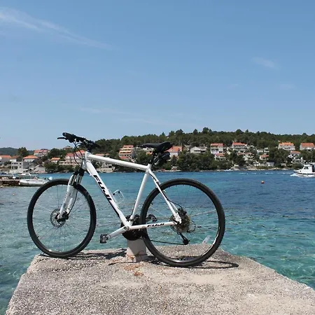 Marebella 公寓 鲁巴达