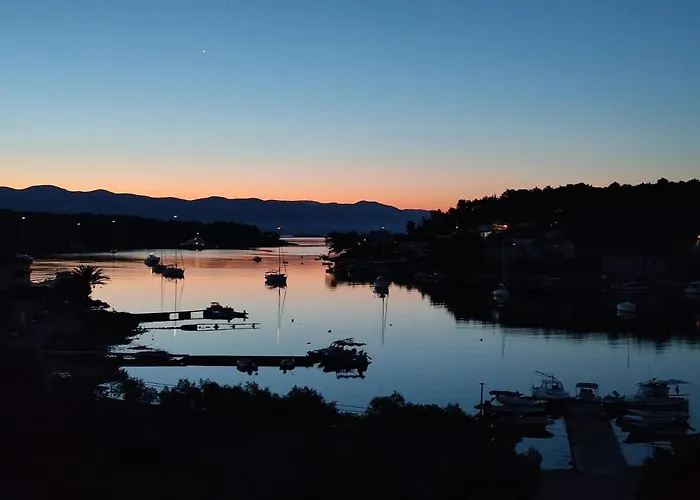 Marebella * Λομπάρδα